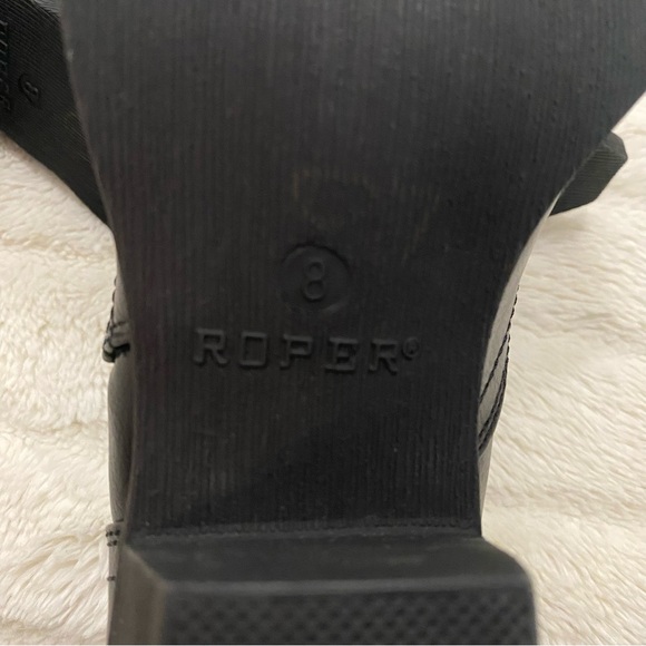 Roper Emma Black Western Style Ankle Booties with Stitch Detail Size 8 - Picture 13 of 16